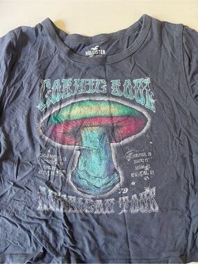 Hollister Navy Graphic Tee with Teal and Aqua Print